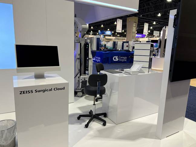 A chair in a room
Description automatically generated